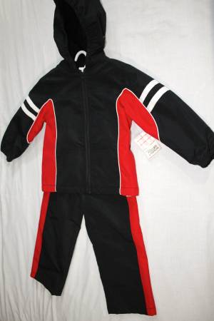 Boys 3T Fleece Lined Running Suit (New)