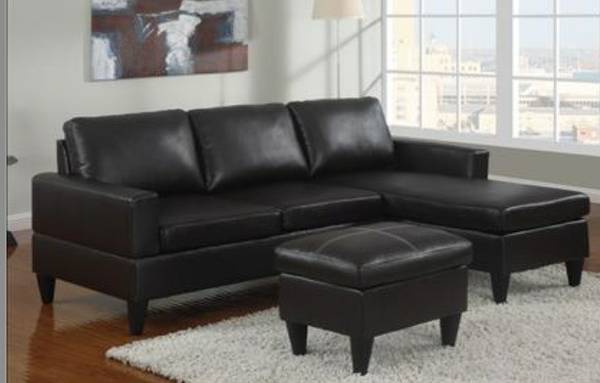 BRAND NEW BLACK LEATHER SECTIONAL (CAN DELIVR)
