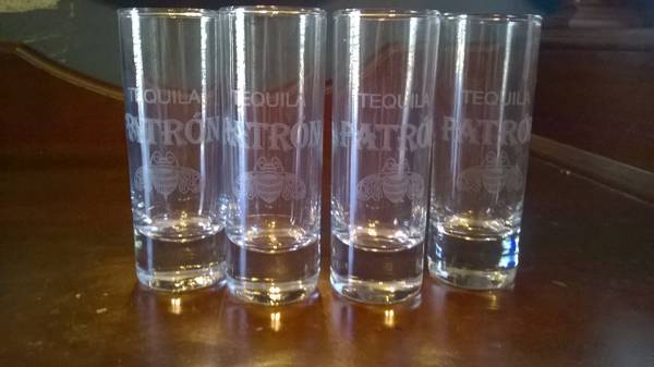 BRAND NEW set of 4 Patron tequila shot glasses
