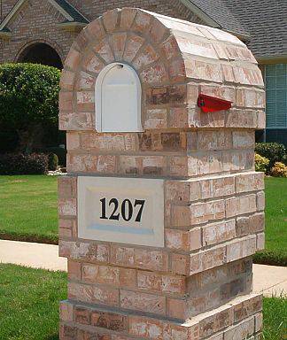 Brick Mailbox (Chesterfield, VA)
