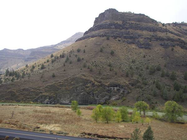 Build your dream home on John Day River (Eastern Oregon)