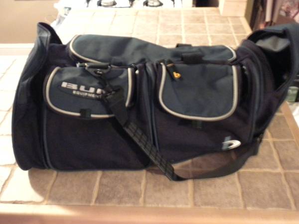 B.U.M. large duffle back reinforced materials, perfect condition