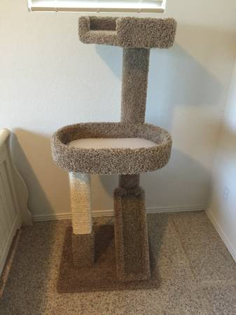 Cat Tower (Castle Rock)