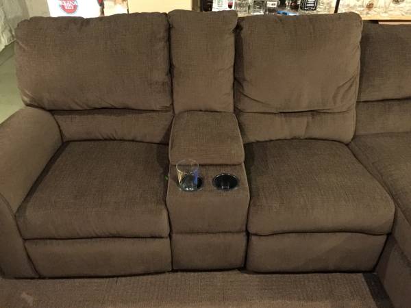 Chaise Couch w Electric Recliners