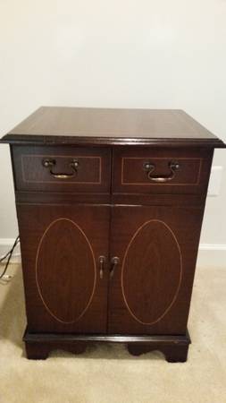 CHERRY STERO CABINET