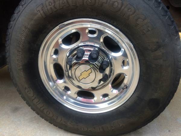 Chevy 2500 wheels and tires