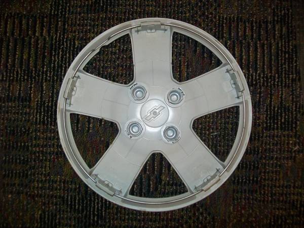 Chevy Aveo Hub Cap