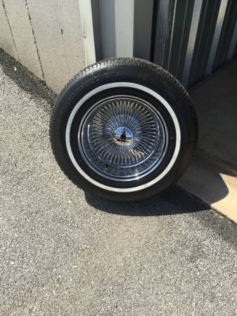 Clean 14x7 knock off wire wheels