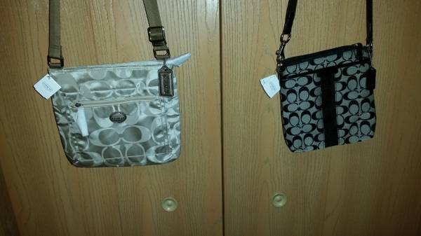 COACH Purses (FARGO)