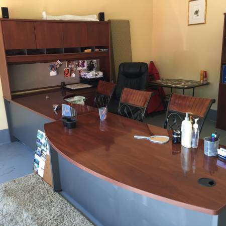 Commercial office desk 400. (Retails at 1300.00)