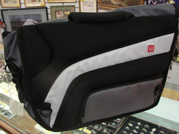 Computer Bag wBattery to recharge your computer or other electronics