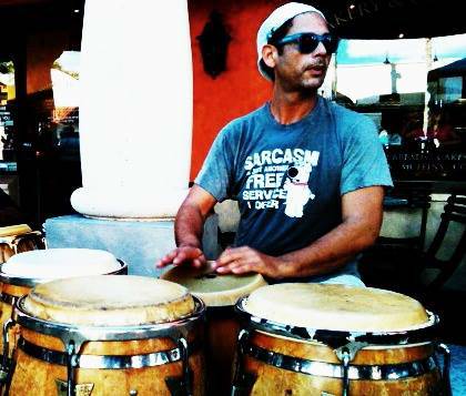 CONGUERO ..PRO AFRO CUBAN CONGAS PERCUSSIONIST (ORLANDO)