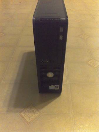 Dell Optiplex 755 SFF Desktop (Keyboard, Mouse amp Monitor Included)