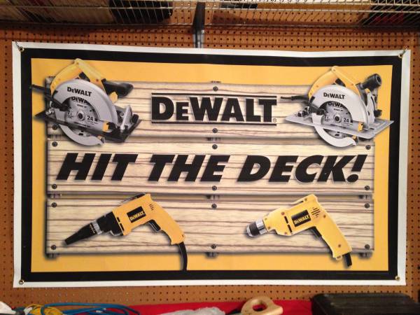 DeWalt 3x5 Sign Banner Indoor