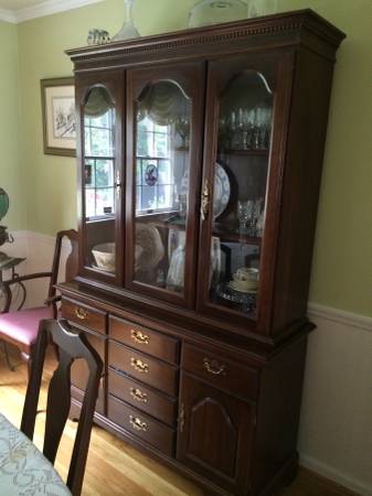 Dining room set with hutch