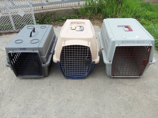 Dog Crates (Middlebury, VT area)