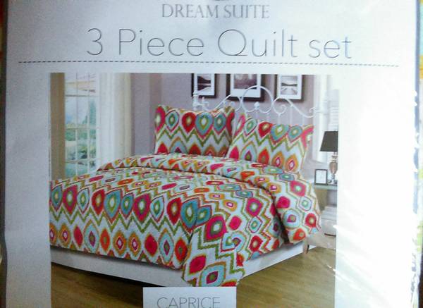 DREAM SUITE BNew 3 PIECE QUILT SET