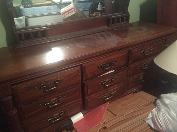 Dresser for sale 350