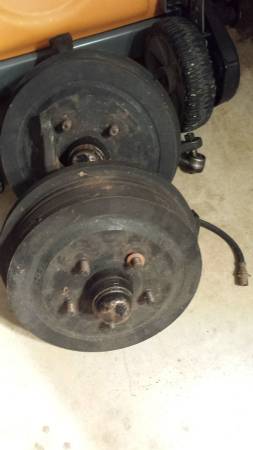 drum brakes and spindle for 67 mustang