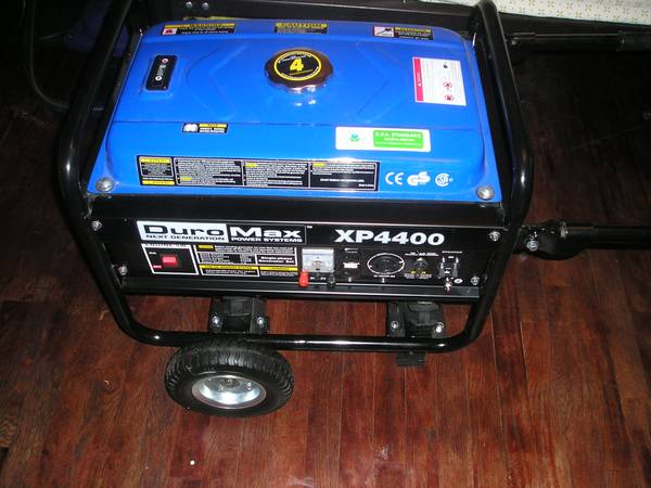 Duromax XP4400 Generator