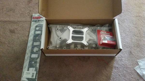 Edelbrock Performer Intake Manifold for Ford 289302