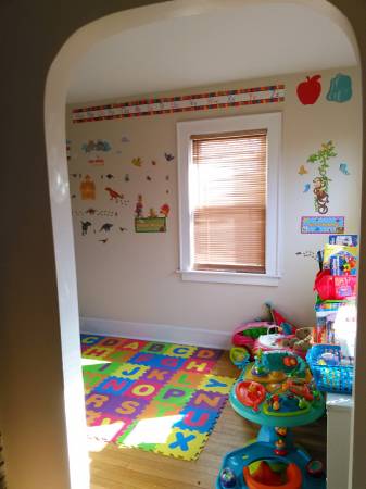 Educational in home childcare (Stamford)