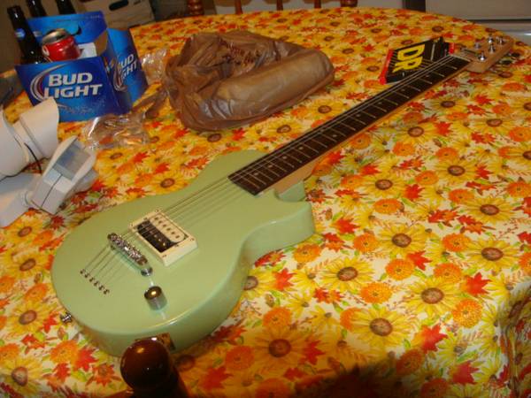 Electric Acustic guitar