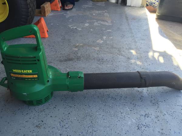 Electric blower Ground blower by Weed eater