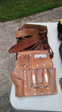 Electricians pouch and belt