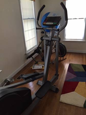 Elliptical Machine (Reebok RL 725)