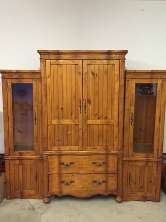 Entertainment Center Armoire