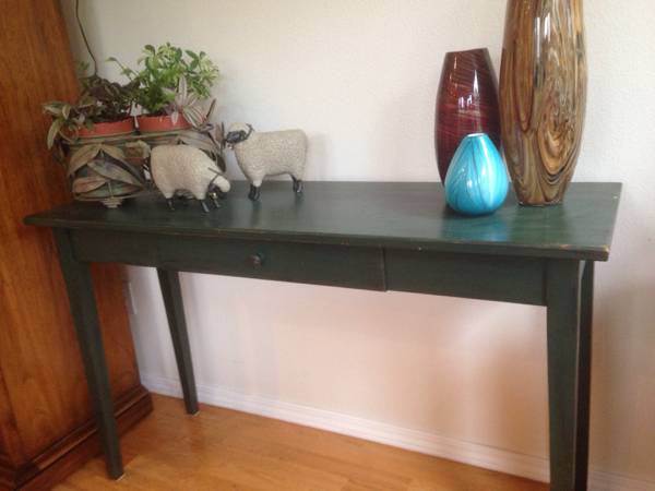 Entry table or hall table