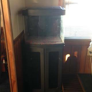 Fish tank and stand (Rollinsford)