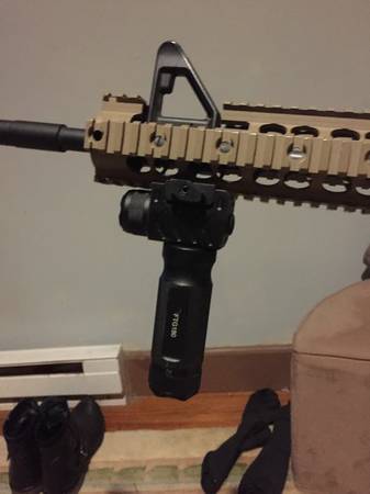 Flash light Grip for airsoft