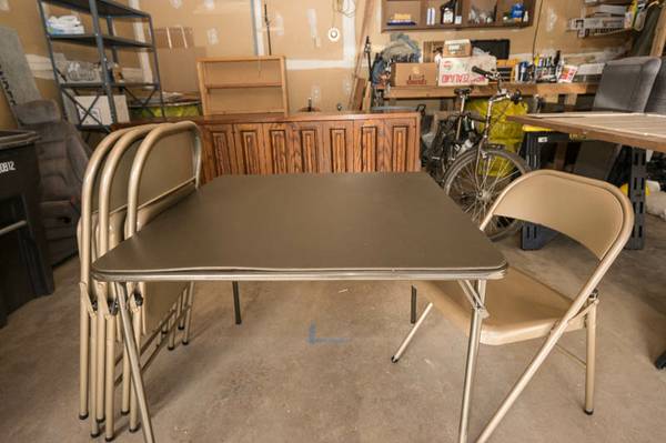 Folding card table and 4 metal chairs