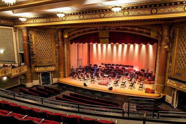 Follow spot operator and Stagehand needed (Ames Theater)