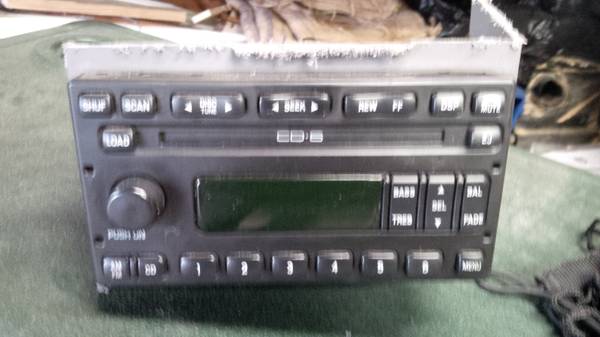 ford 6 disc cd player