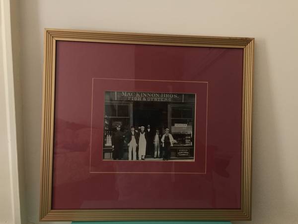 Framed photo of a Newton building 1920s