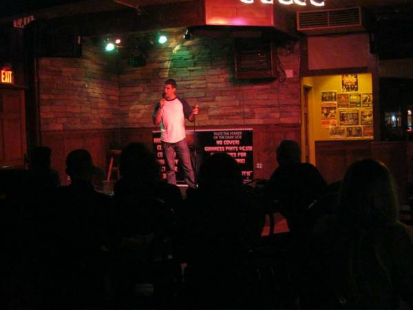 FREE STAND UP COMEDY SHOW IN OC  OPEN MIC AFTER SHOW  TUESDAYS  (NO DRINK MINIMUM  ORANGE COUNTY, CA)