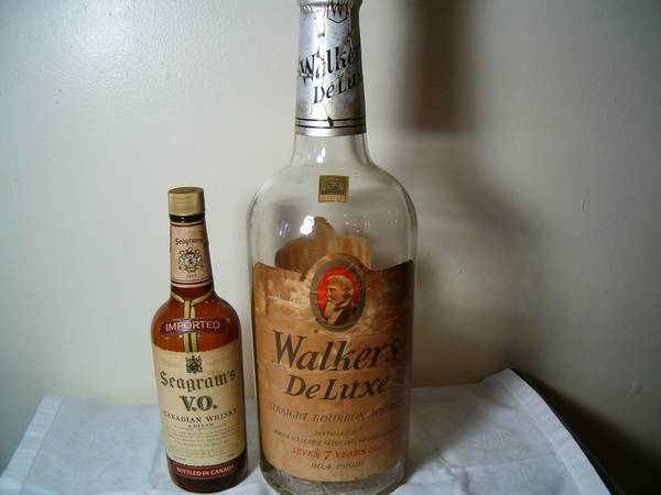 Gallon Walkers Deluxe Bourbon Bottle