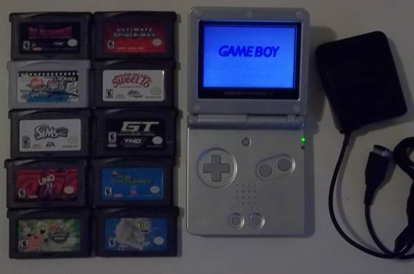 GAMEBOY SP WITH 15 GAMES