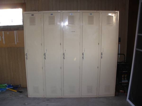 Garage storage locker cabinet toolbox