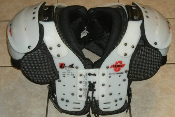 Gear2000 Football Shoulder Pads for Player 160