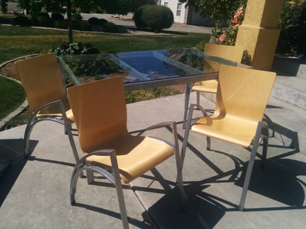 Glass Top TableChairs