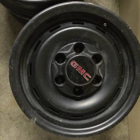 GMC 12 Ton wheels
