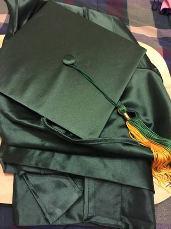 Green Graduation Robe with Tassel and Cap