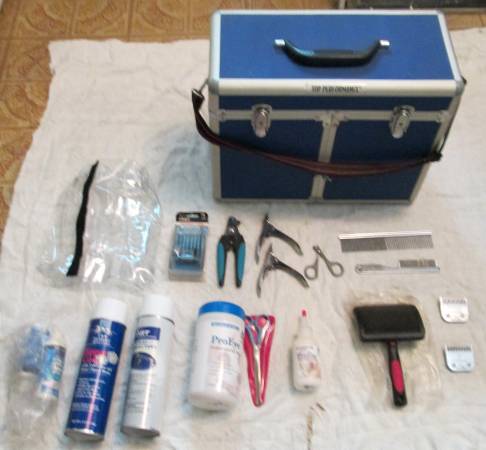 grooming tool case (Danvers)