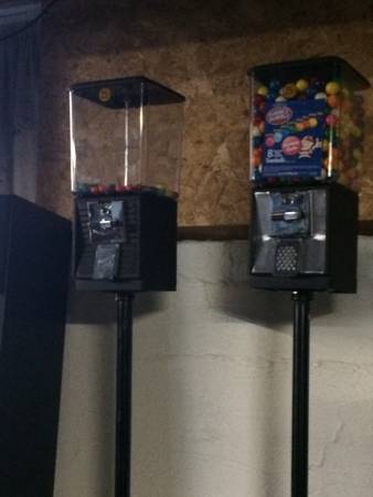 Gumballcandy machines