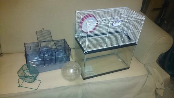 Hamster,gerbil cages (Shawnee,Ks)