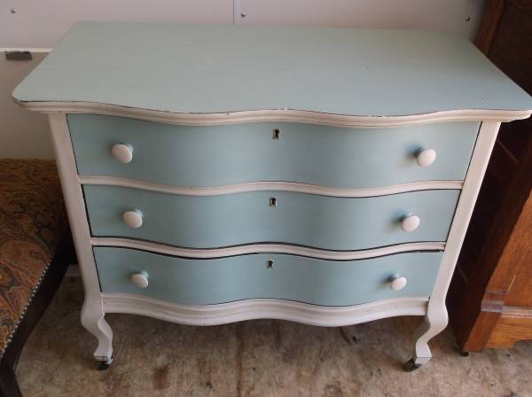 Handpainted Dressers, Chairs, wall Decor, Mirrors (Mount Clemens)